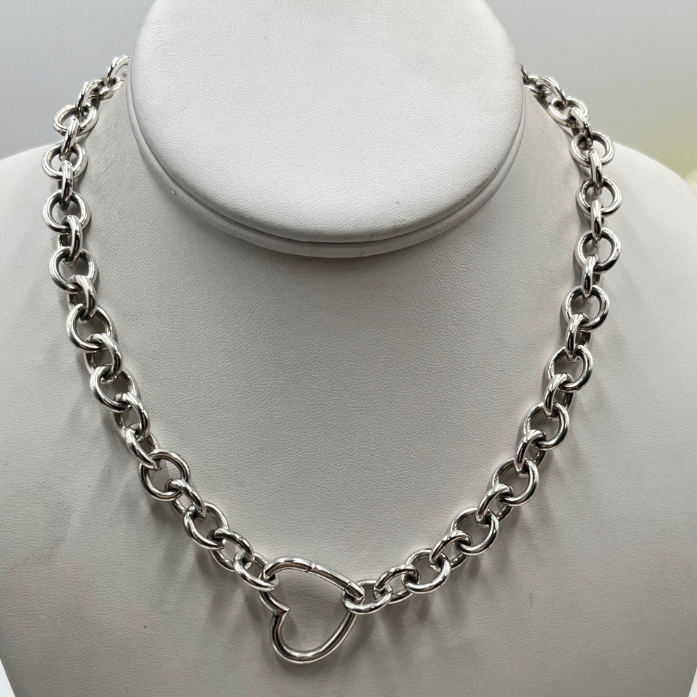 Tiffany and Co. Sterling Silver 925 Heart Clasp Chain Choker Chunky Necklace 16"